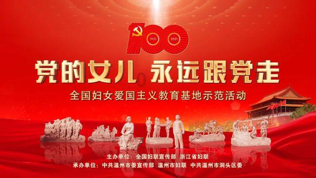 内部空间大，前后排距离合适，后备箱宽敞